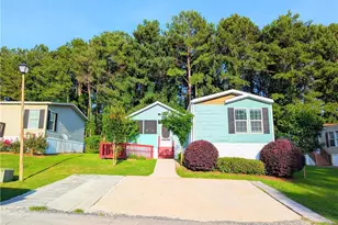 4255 Smoke Creek 37B Pkwy, Snellville, GA 30039 - Photo 1