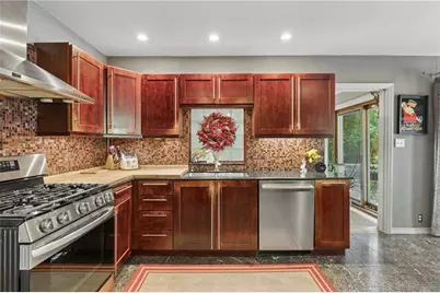4590 Dudley Lane, Atlanta, GA 30327 - Photo 12
