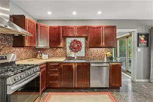4590 Dudley Ln, Atlanta, GA 30327 - Photo 12