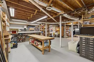 4590 Dudley Ln, Atlanta, GA 30327 - Photo 34