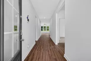 360 Crimson Feather Dr, Jefferson, GA 30549 - Photo 6