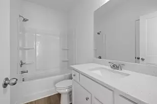 360 Crimson Feather Dr, Jefferson, GA 30549 - Photo 6