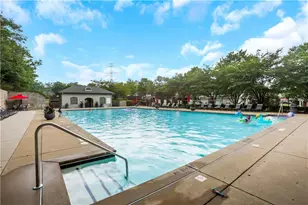 2059 Lakeshore Overlook Dr NW, Kennesaw, GA 30152 - Photo 20
