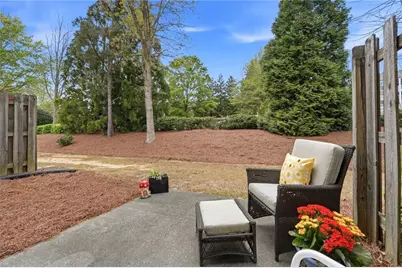 2059 Lakeshore Overlook Drive NW, Kennesaw, GA 30152 - Photo 16