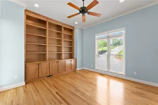 6277 Lakeview Dr, Buford, GA 30518 - Photo 6