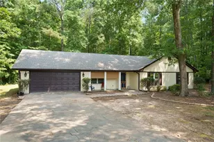 225 Hardwood Dr, Covington, GA 30016 - Photo 2