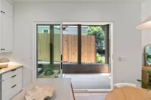220 Green St, Decatur, GA 30030 - Photo 16