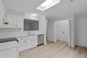 307 Wood Ridge, Peachtree City, GA 30269 - Photo 6