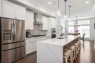 6767 Prelude Dr, Sandy Springs, GA 30328 - Photo 4