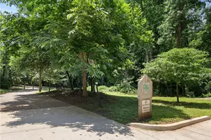 220 B Green St, Decatur, GA 30030 - Photo 56