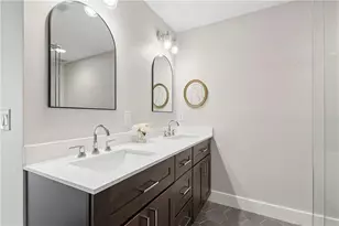 1264 Van Allen Mews NW, Atlanta, GA 30318 - Photo 24