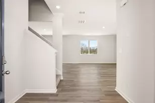 8196 Elkhorn Dr, Fairburn, GA 30213 - Photo 2