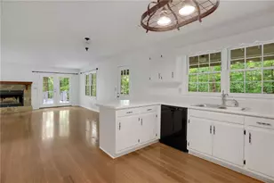 202 Crystal Hills Rd, Clarkesville, GA 30523 - Photo 8