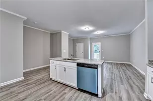 2776 Laurel Ridge Cir, East Point, GA 30022 - Photo 22