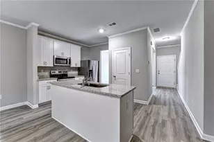 2776 Laurel Ridge Cir, East Point, GA 30022 - Photo 38