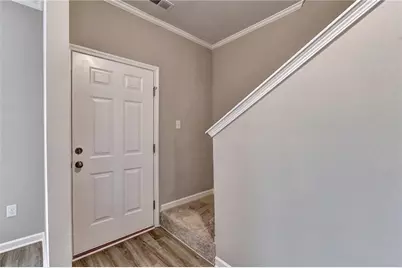 2776 Laurel Ridge Circle, East Point, GA 30022 - Photo 8