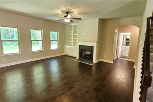 1006 Lakeview Oaks Ct, Grayson, GA 30017 - Photo 4