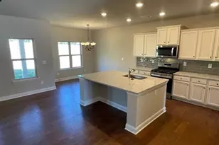 1006 Lakeview Oaks Ct, Grayson, GA 30017 - Photo 6
