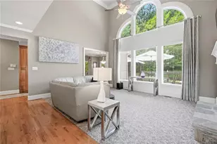 1097 Shady Spring Way, Lawrenceville, GA 30045 - Photo 10