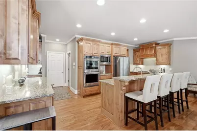 1097 Shady Spring Way, Lawrenceville, GA 30045 - Photo 12