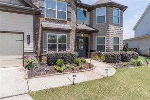 5703 Shore Isle Ct, Flowery Branch, GA 30542 - Photo 2