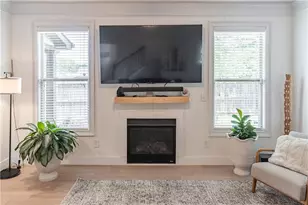 5703 Shore Isle Ct, Flowery Branch, GA 30542 - Photo 10