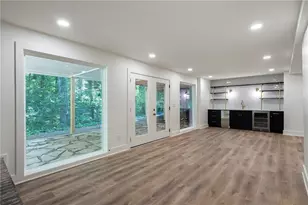 4955 Powers Ferry Rd, Atlanta, GA 30327 - Photo 38