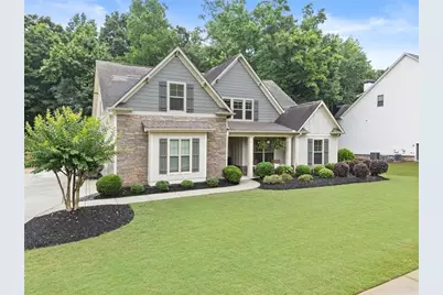 686 Lake Crest Drive, Jefferson, GA 30549 - Photo 2