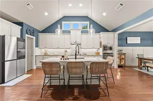 686 Lake Crest Dr, Jefferson, GA 30549 - Photo 12