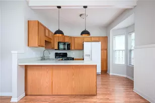 2580 Thorngate Way, Acworth, GA 30101 - Photo 4