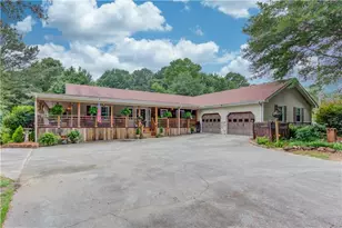 2521 Stone Dr SW, Lilburn, GA 30047 - Photo 2