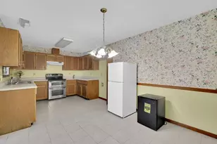 1238 Shannon Way SW, Marietta, GA 30008 - Photo 16