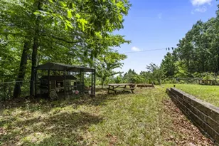 2697 Brushy Top Rd, Ellijay, GA 30540 - Photo 40