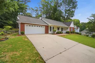 9260 Scarlett Dr SW, Covington, GA 30014 - Photo 2