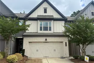 5639 Parkview Ln, Flowery Branch, GA 30542 - Photo 1