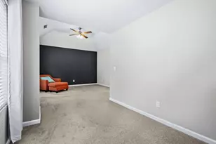 1049 Valley Rock Dr, Lithonia, GA 30058 - Photo 12