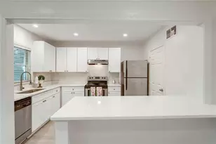 7500 Roswell Rd, Sandy Springs, GA 30350 - Photo 16