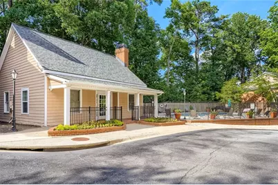 7500 Roswell Road #47, Sandy Springs, GA 30350 - Photo 22