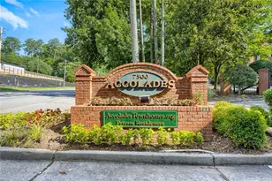 7500 Roswell Rd, Sandy Springs, GA 30350 - Photo 18