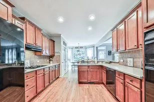 107 Laurel St, Canton, GA 30114 - Photo 10