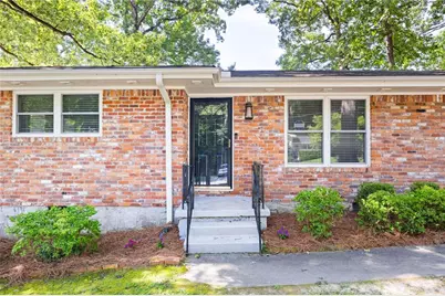2563 Dering Court NE, Atlanta, GA 30345 - Photo 4
