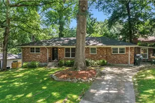 2563 Dering Ct NE, Atlanta, GA 30345 - Photo 34