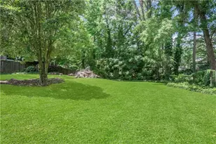 4052 W Johnson Cir, Atlanta, GA 30341 - Photo 26