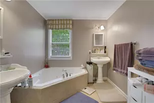 4052 W Johnson Cir, Atlanta, GA 30341 - Photo 26