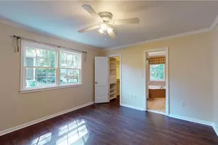 4052 W Johnson Cir, Atlanta, GA 30341 - Photo 10