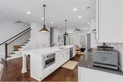 6097 Boylston Drive, Atlanta, GA 30328 - Photo 16