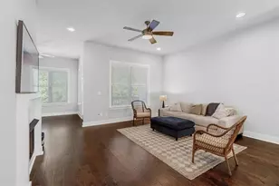 6097 Boylston Dr, Atlanta, GA 30328 - Photo 8