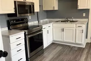 14 Ivy St, Porterdale, GA 30014 - Photo 6