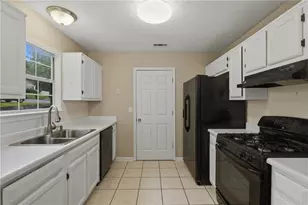 [Address not provided], Jonesboro, GA 30238 - Photo 2