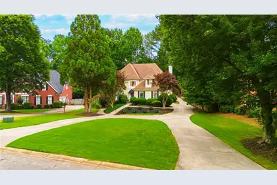 3655 Brisbane Drive, Marietta, GA 30062 - Photo 2